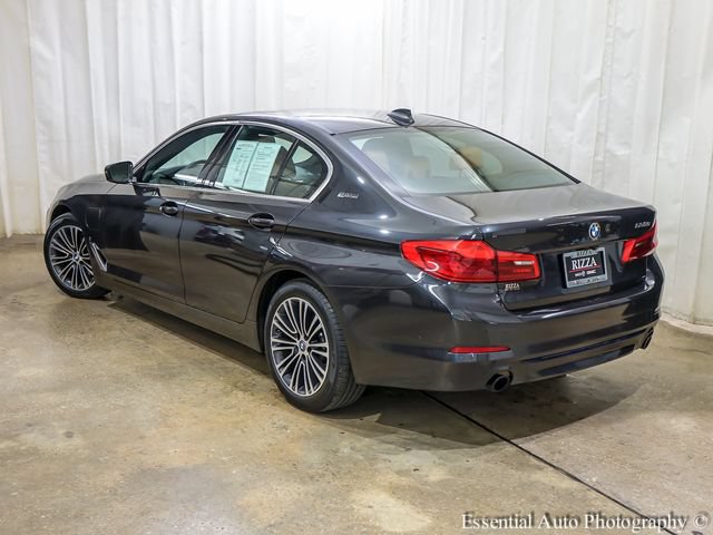 Used 2019 BMW 530e xDrive w/ Premium Package AWD/4WD image 8