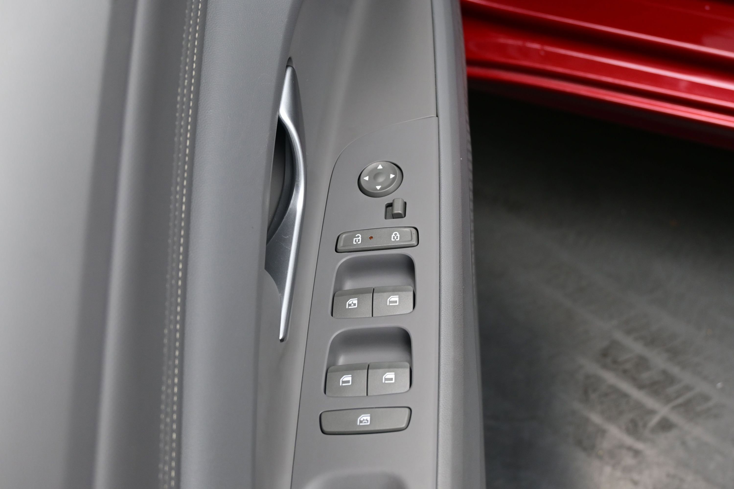 Certified 2025 Hyundai Elantra Sport FWD image 10