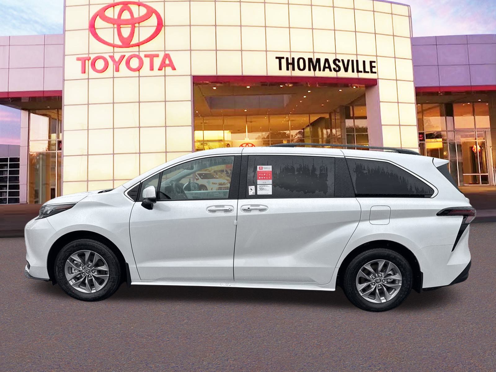 New 2025 Toyota Sienna XLE w/ XLE Plus Package image 7