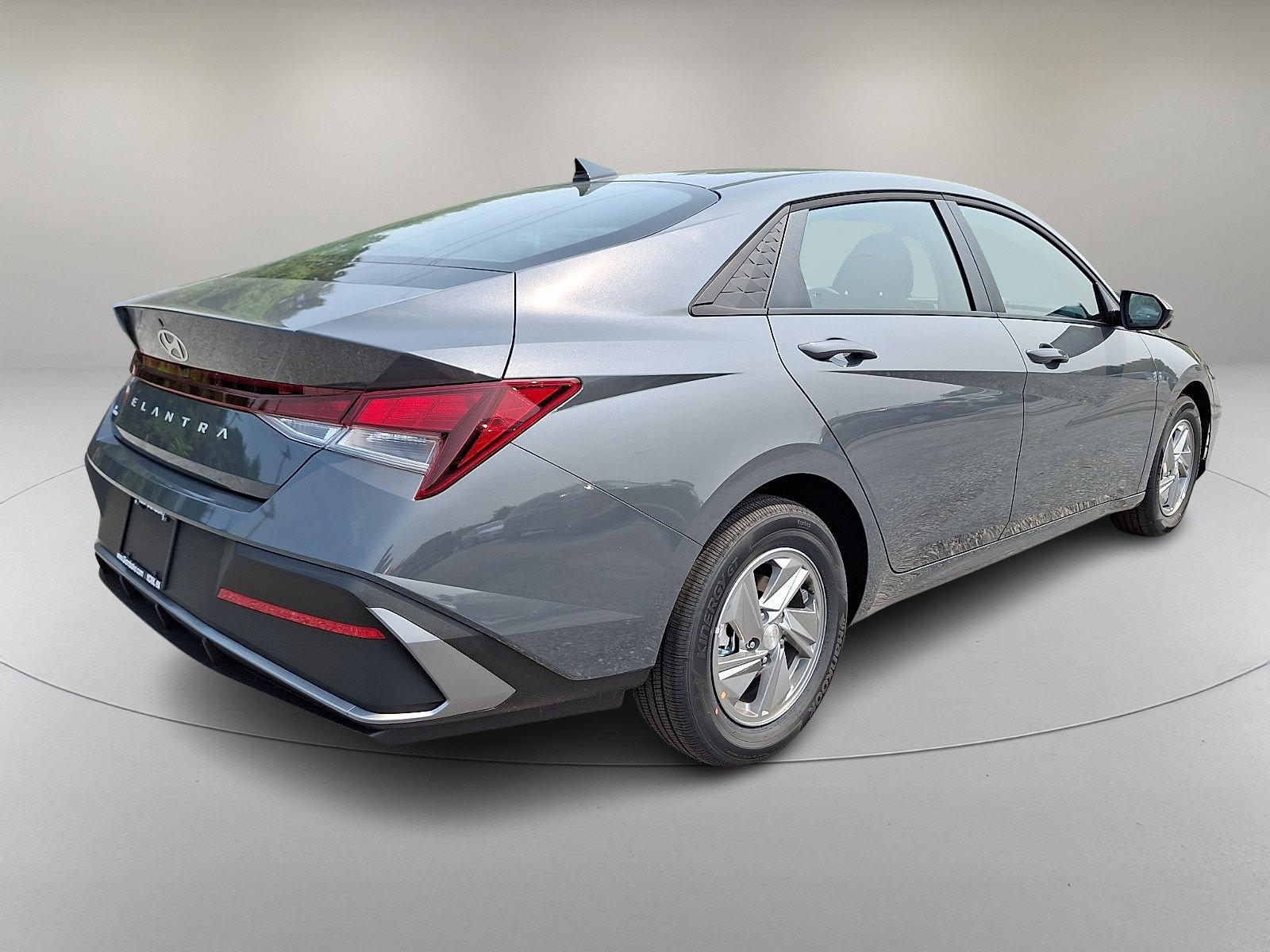 New 2026 Hyundai Elantra SE FWD image 7
