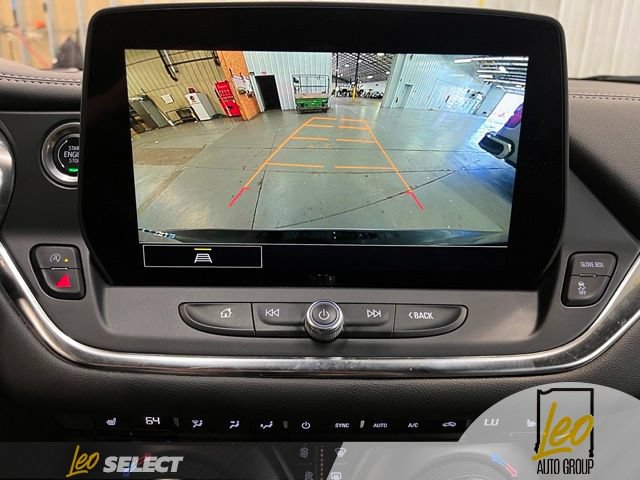 Used 2024 Chevrolet Blazer LT FWD image 13