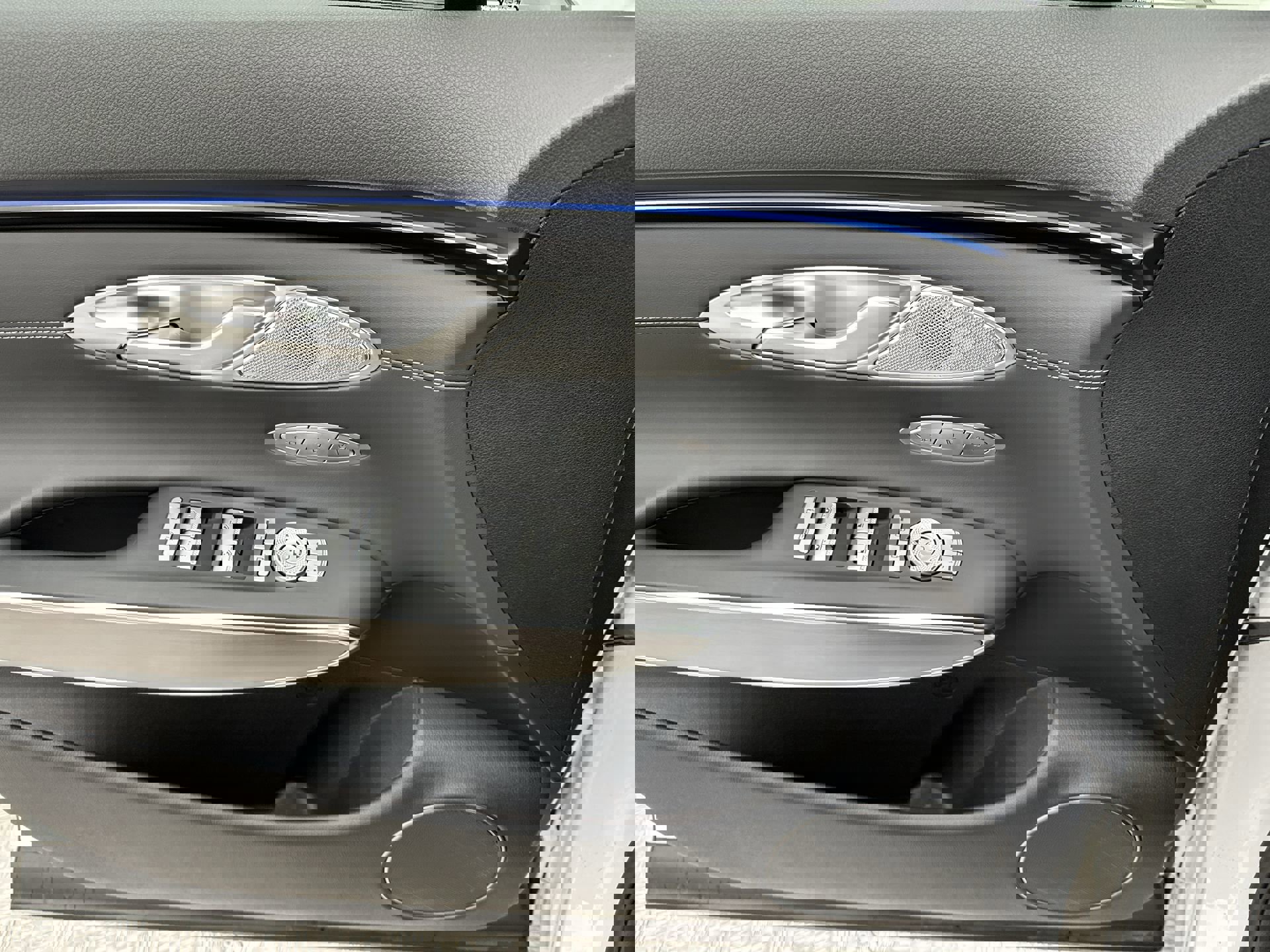 Certified 2026 Genesis GV70 2.5T Select image 13