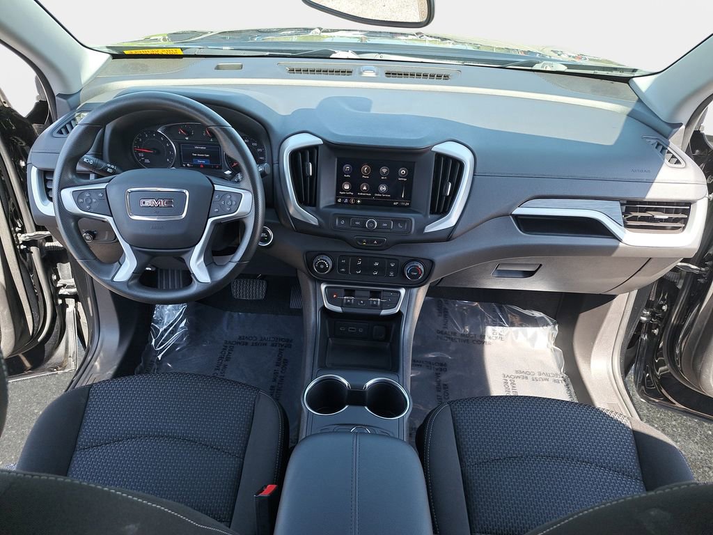 Used 2023 GMC Terrain SLE AWD/4WD image 2