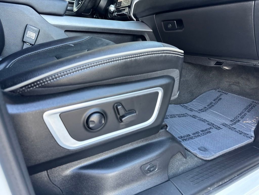Used 2023 RAM 1500 Laramie AWD/4WD image 39