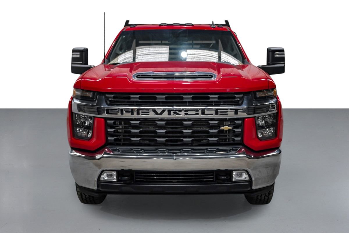 Used 2023 Chevrolet Silverado 3500 LT w/ Convenience Package AWD/4WD image 3
