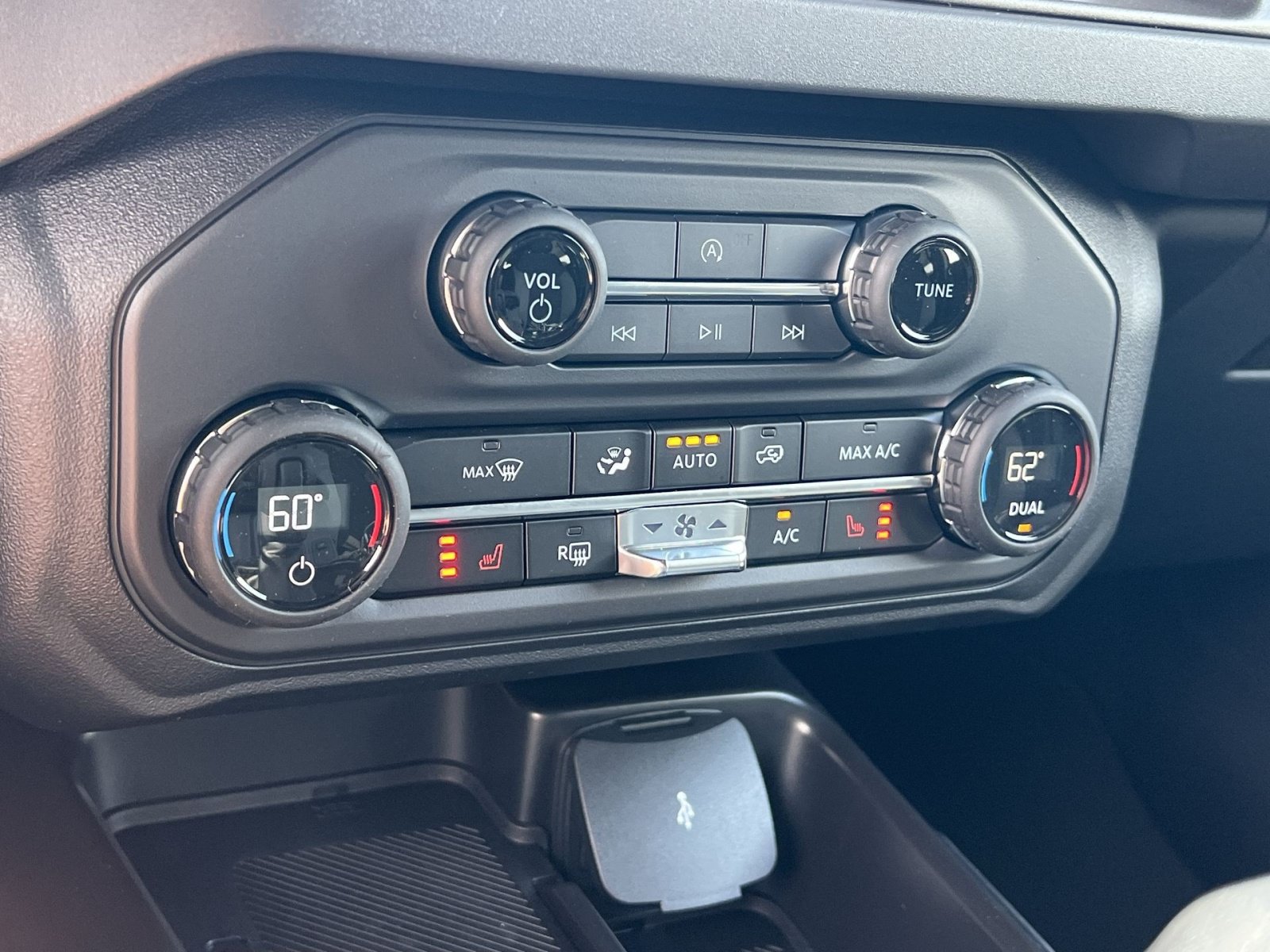 New 2026 Ford Bronco Big Bend AWD/4WD image 21