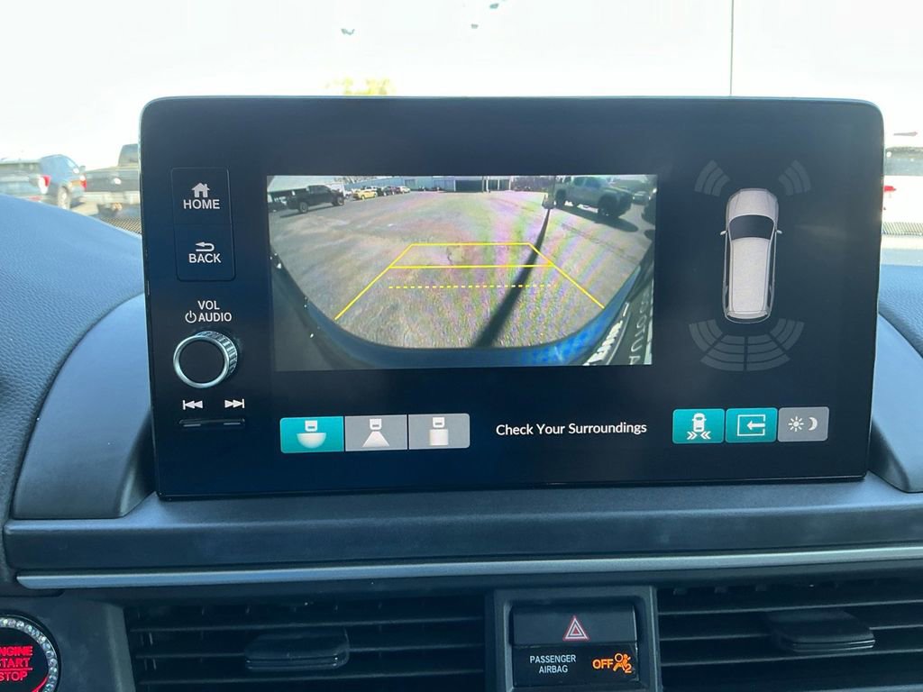 Used 2025 Honda Pilot EX-L image 26