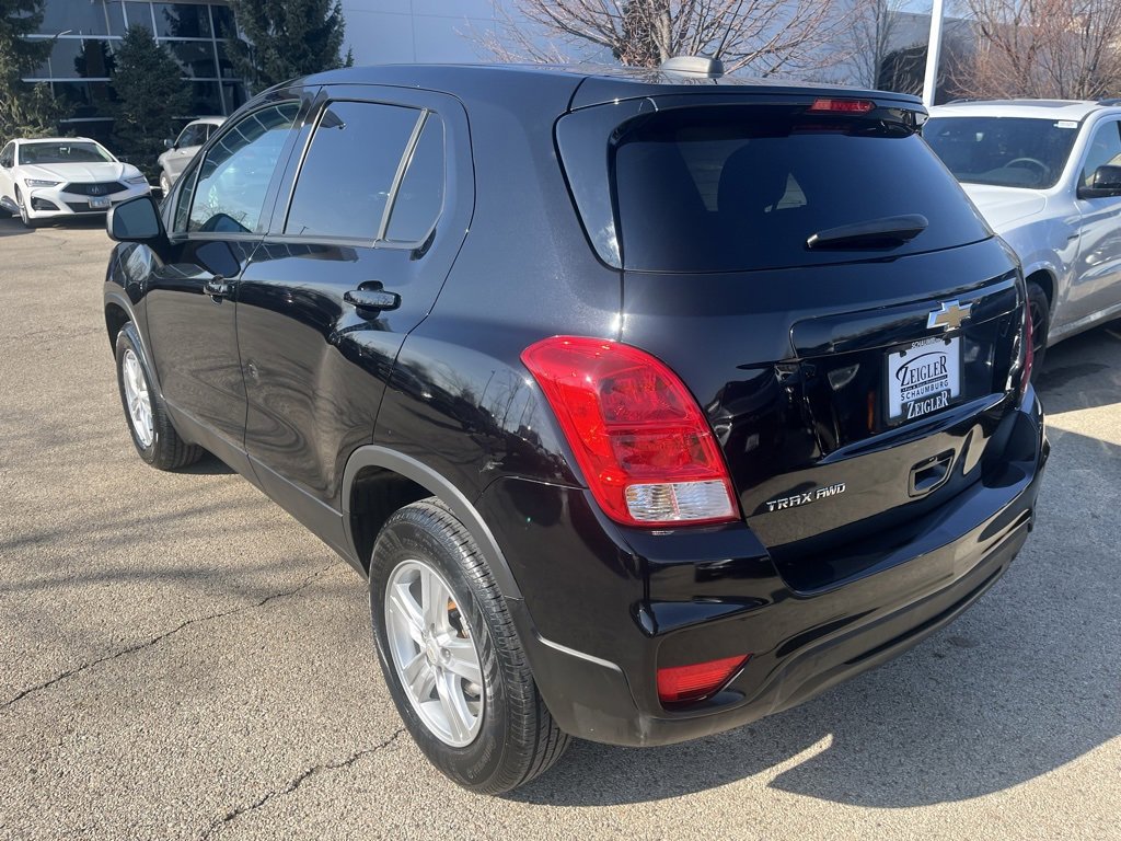 Used 2021 Chevrolet Trax LS w/ Tint and Cruise Package image 4