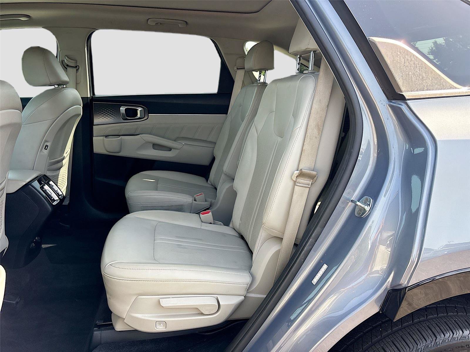 Used 2021 Kia Sorento SX AWD/4WD image 25