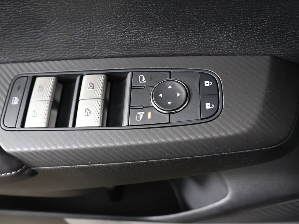 New 2026 Mitsubishi Outlander ES FWD image 35