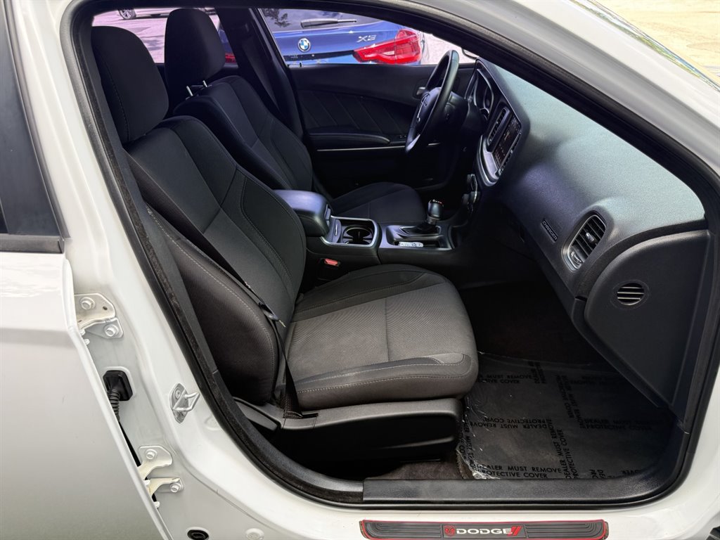 Used 2018 Dodge Charger SXT Plus RWD image 17