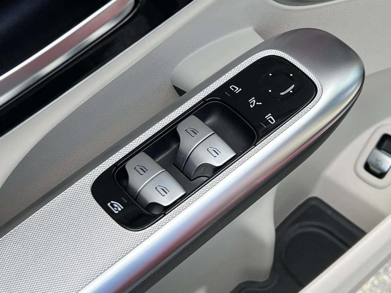 Certified 2026 Mercedes-Benz GLC 300 4MATIC image 20