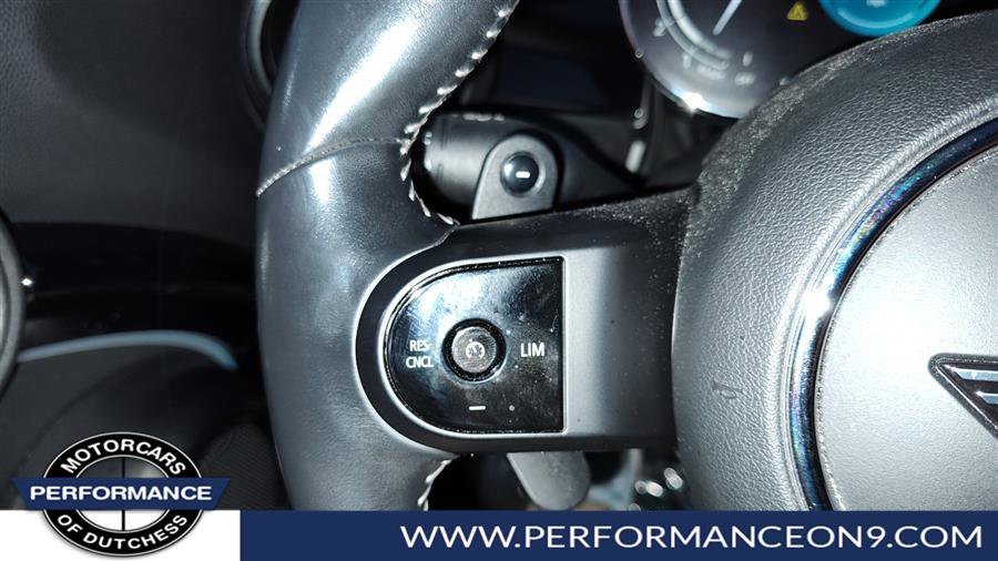 Used 2022 MINI Cooper S w/ Premium Package image 17