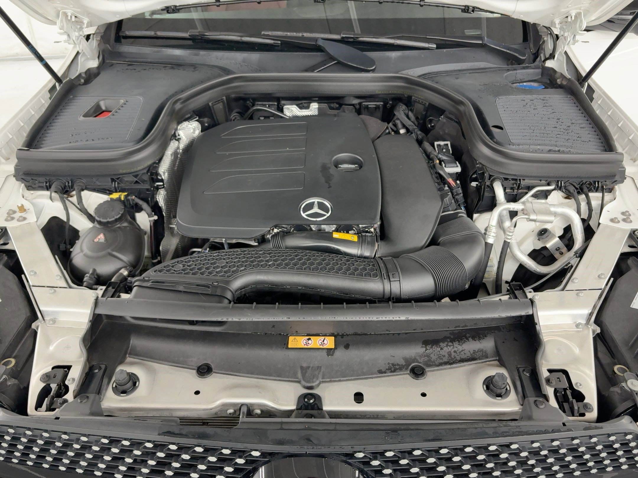 Certified 2022 Mercedes-Benz GLC 300 image 32