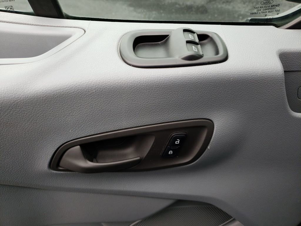 Used 2016 Ford Transit 150 XLT image 12