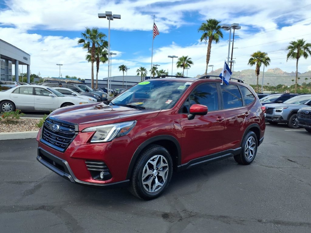Used 2024 Subaru Forester Premium AWD/4WD image 7