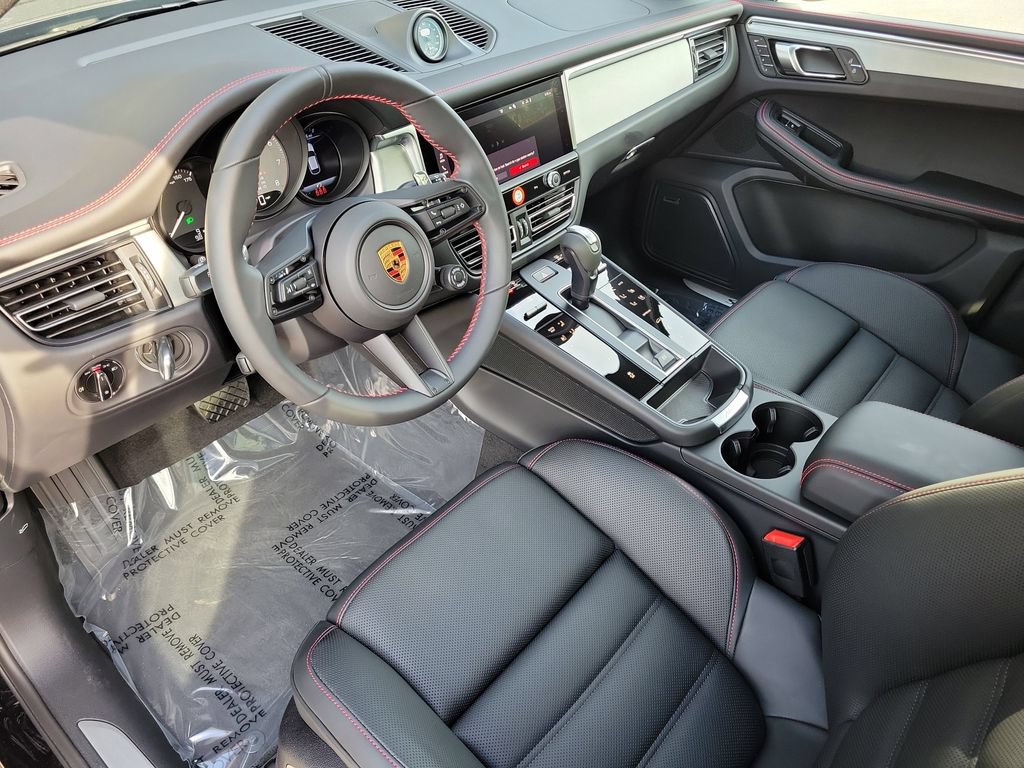 New 2026 Porsche Macan S AWD/4WD image 4