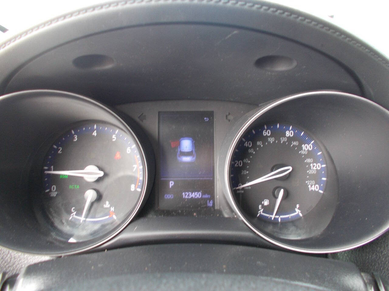 Used 2019 Toyota C-HR XLE FWD image 15