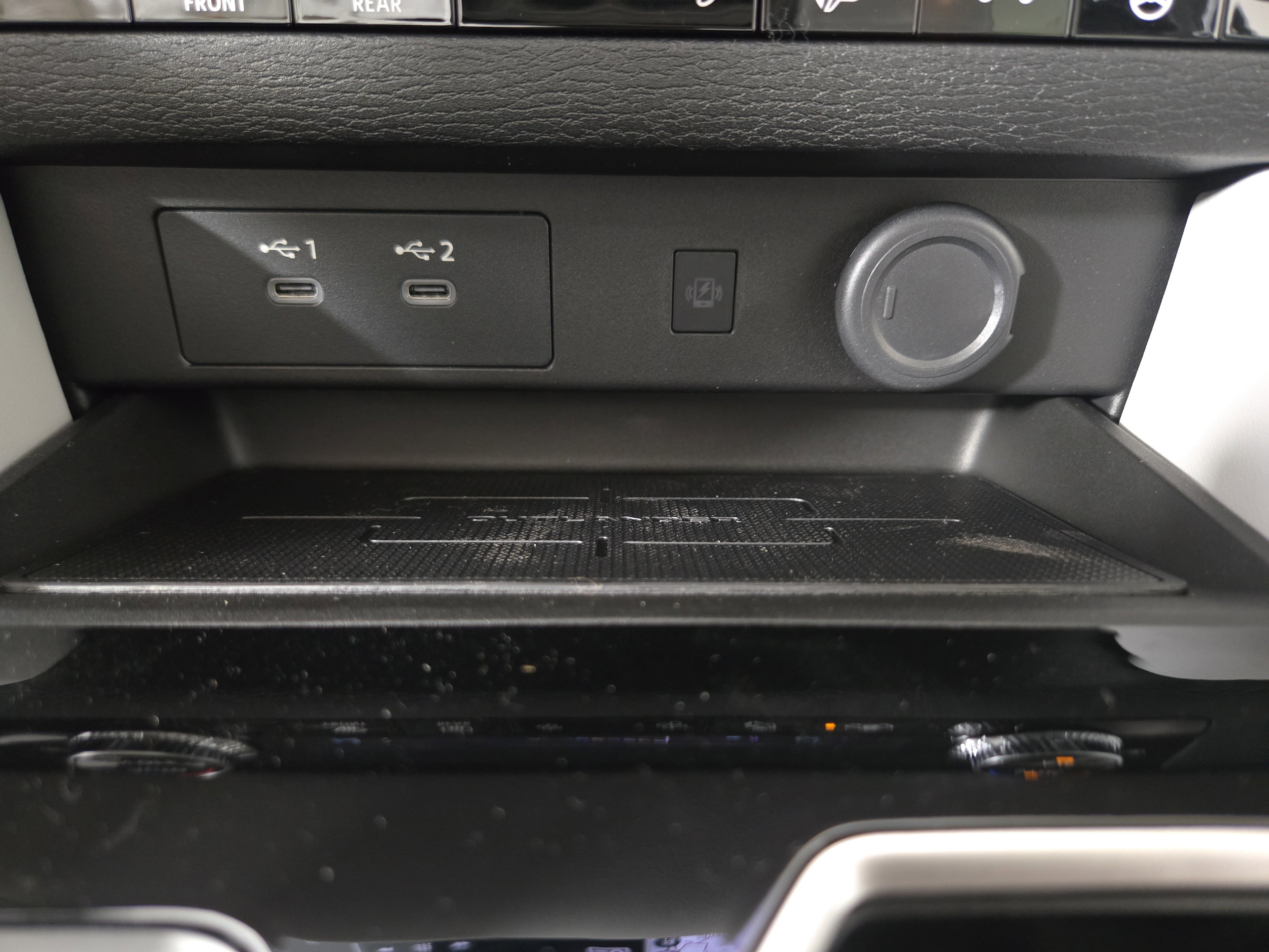 New 2026 Mitsubishi Outlander SE image 29