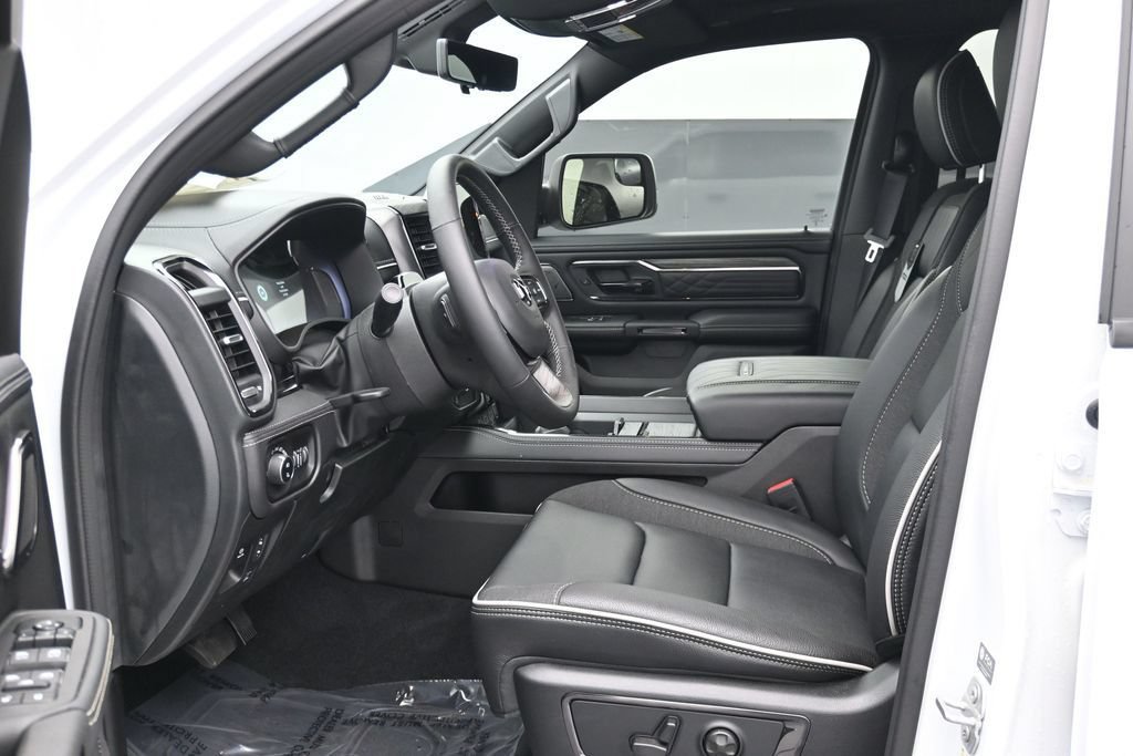 New 2026 RAM 1500 Limited AWD/4WD image 15