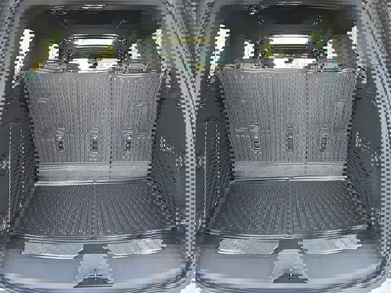 Used 2024 Chevrolet Tahoe High Country w/ Premium Package 2 image 33