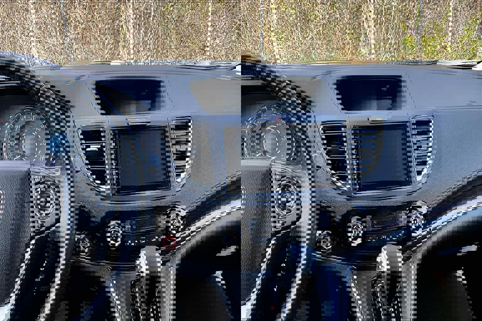 Used 2016 Honda CR-V Touring image 7