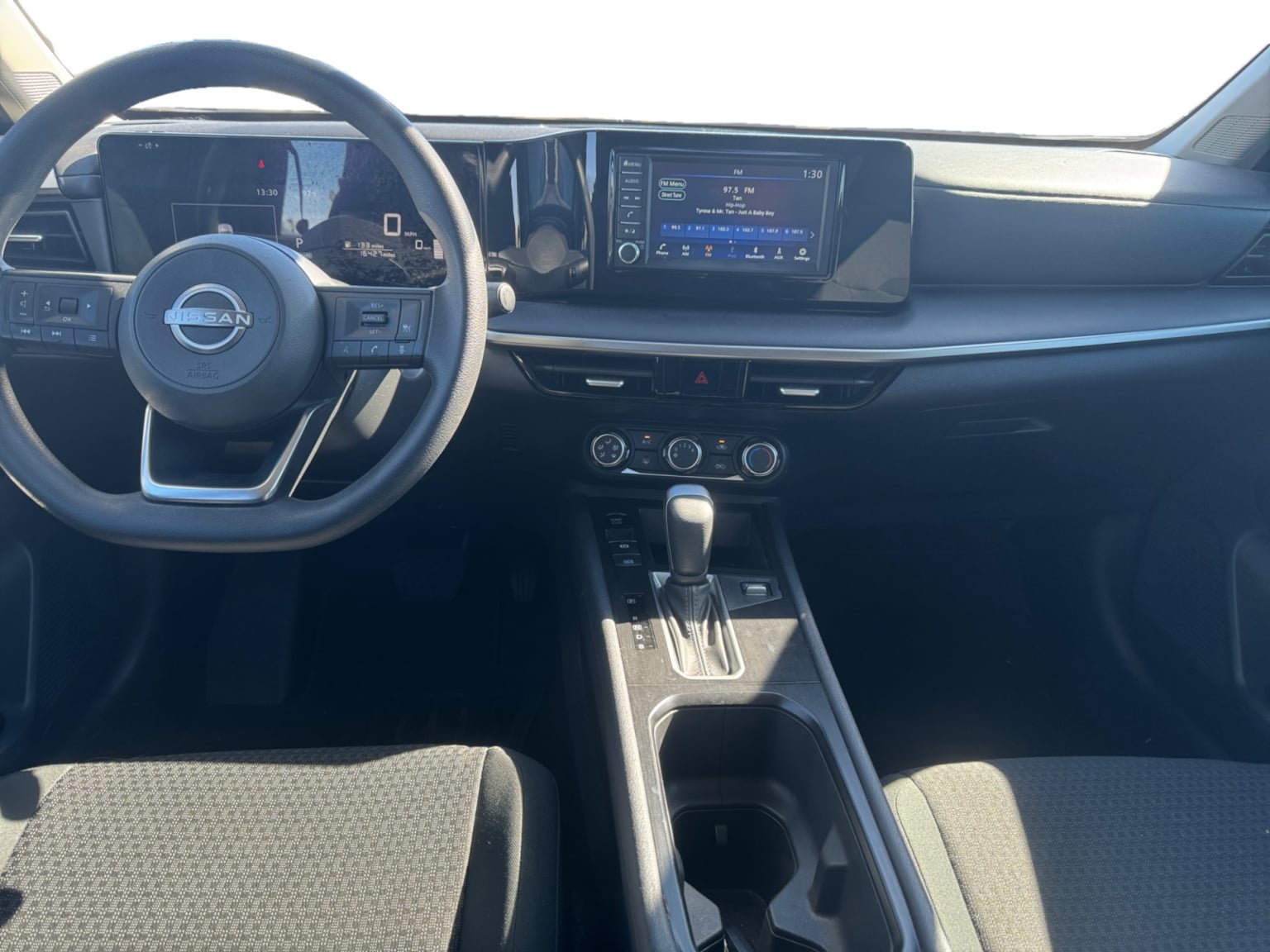 Used 2025 Nissan Kicks S FWD image 12