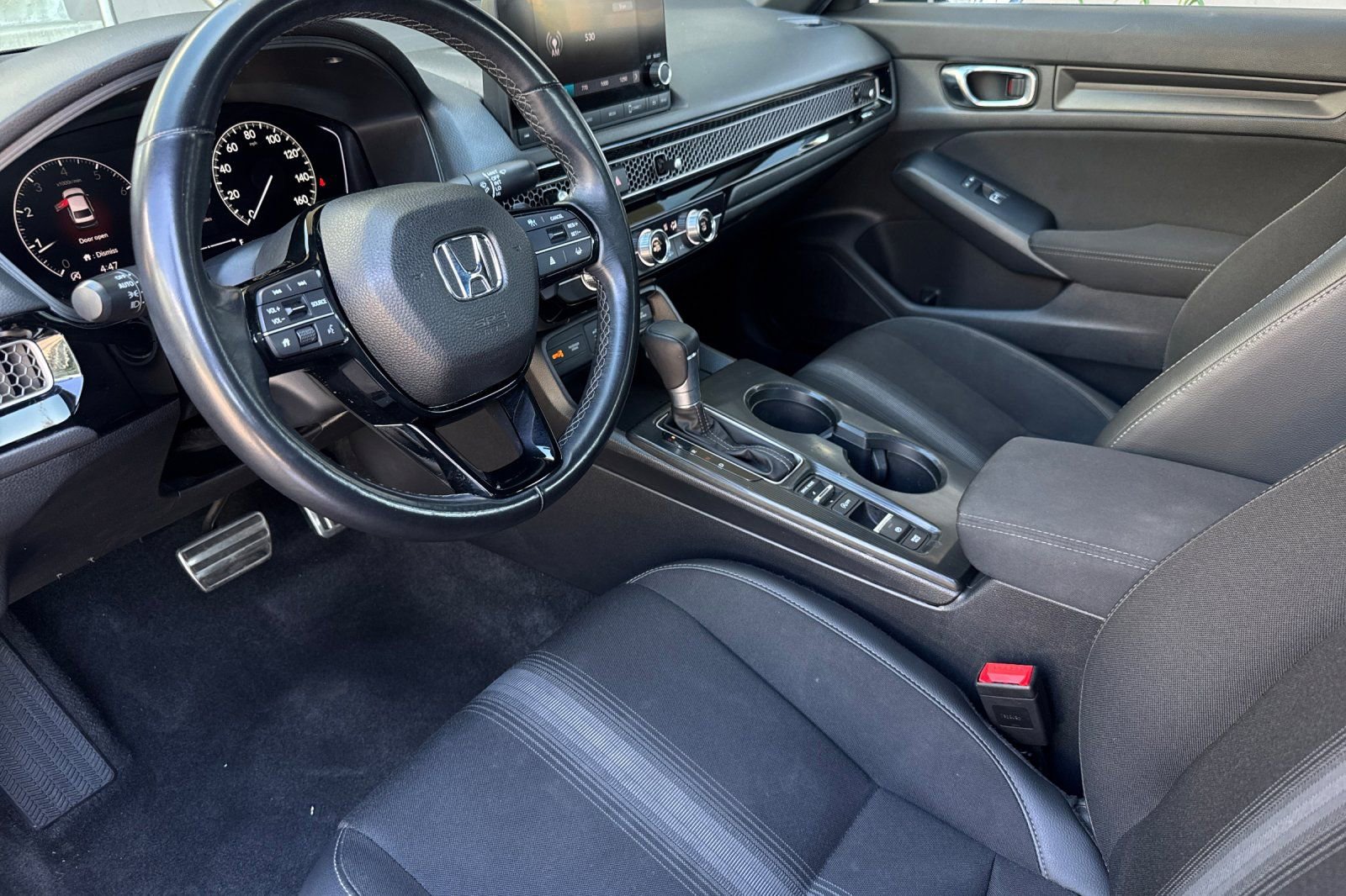 Used 2025 Honda Civic Sport image 10