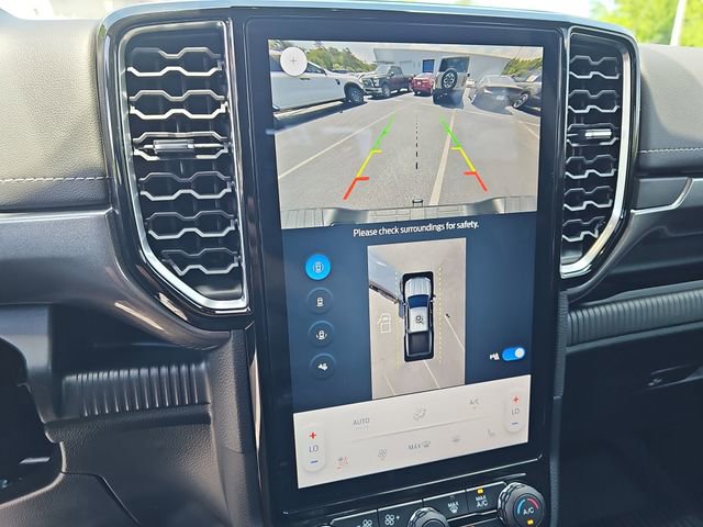 Used 2025 Ford Ranger Lariat w/ FX4 Off-Road Package image 25