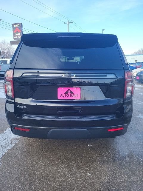 Used 2021 Chevrolet Suburban RST w/ Luxury Package image 11