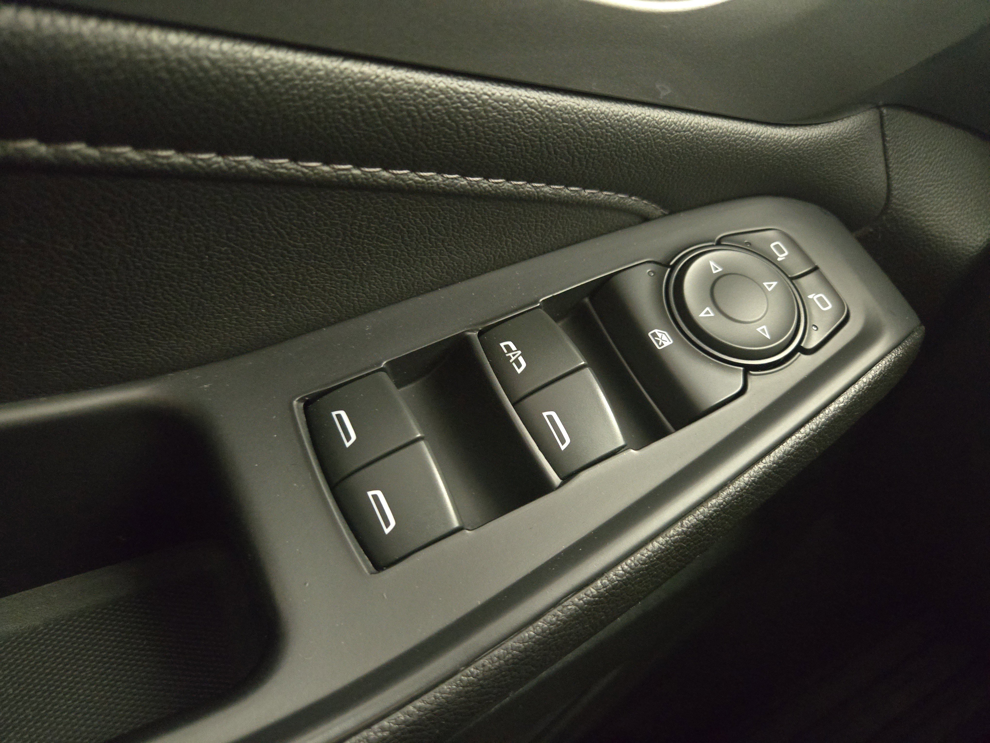 Certified 2023 Chevrolet Traverse LT image 26