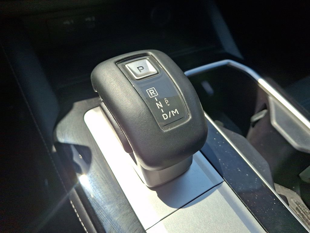 Used 2025 Mitsubishi Outlander SE AWD/4WD image 16