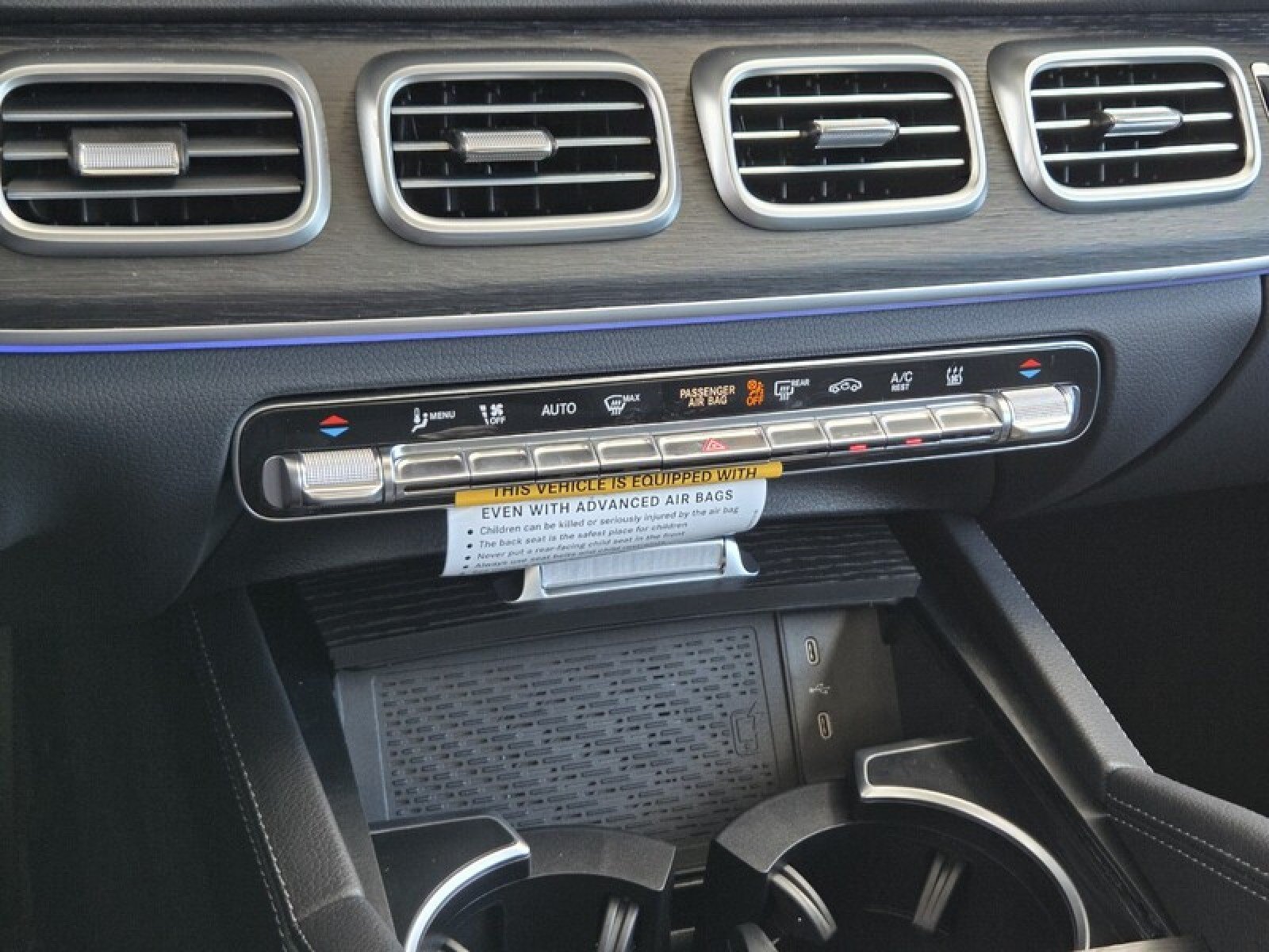 New 2026 Mercedes-Benz GLE 450e 4MATIC image 23