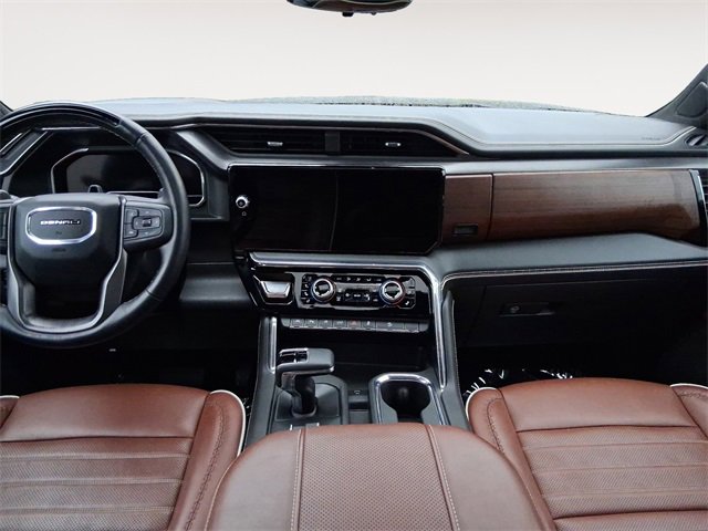 Used 2025 GMC Sierra 1500 Denali Ultimate image 10