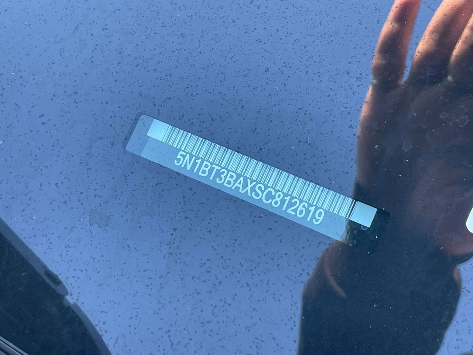 Used 2025 Nissan Rogue SV image 29