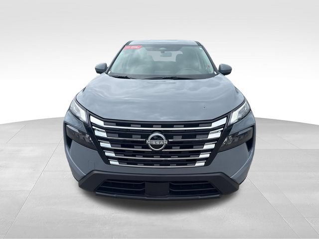 Certified 2026 Nissan Rogue SV AWD/4WD image 8