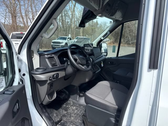 New 2026 Ford Transit 250 148 Medium Roof RWD image 9