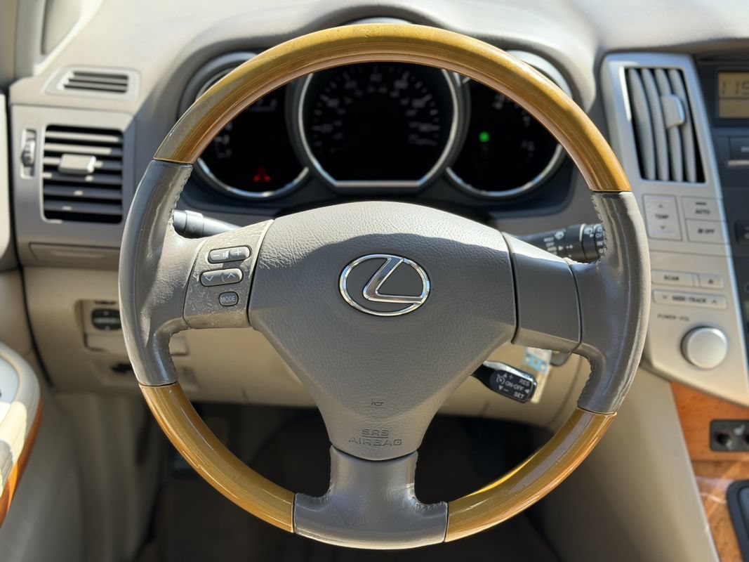 Used 2004 Lexus RX 330 AWD w/ Premium Plus Pkg image 17
