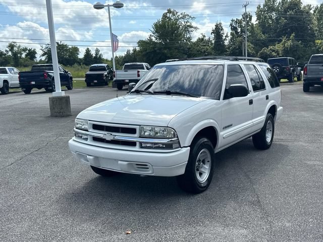 Used 2002 Chevrolet Blazer LS w/ Preferred Equipment Group RWD image 8