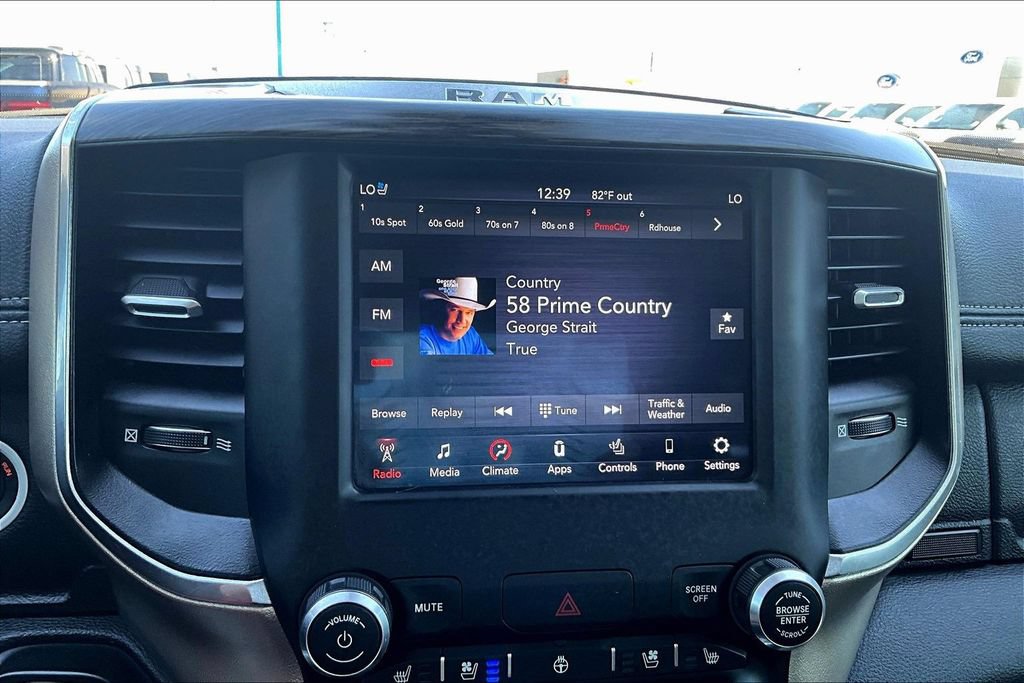 Used 2019 RAM 1500 Laramie AWD/4WD image 24