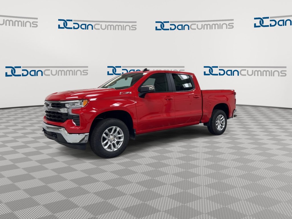 New 2026 Chevrolet Silverado 1500 LT w/ Z71 Off-Road Package AWD/4WD image 4