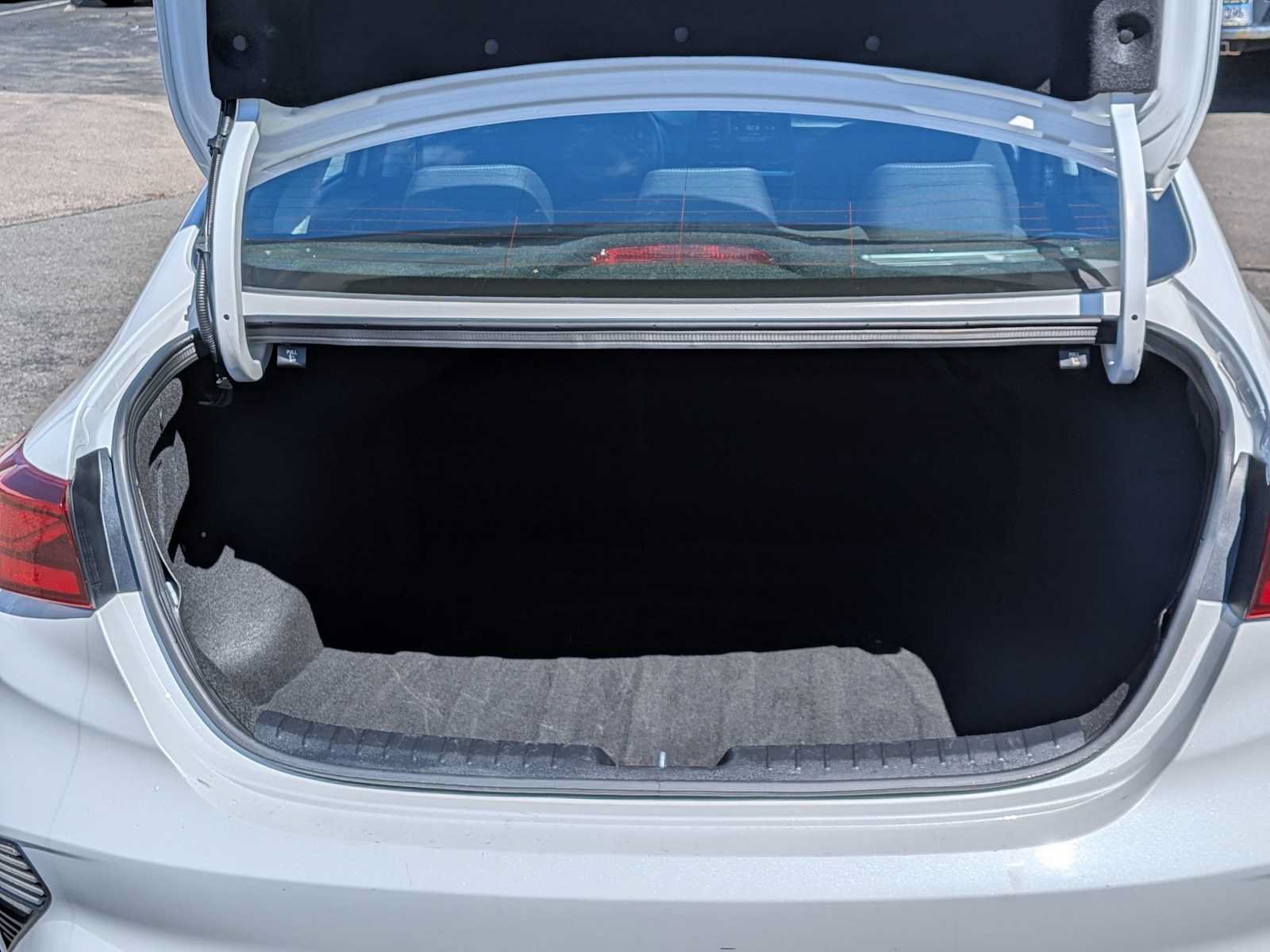 Used 2024 Kia Forte LXS FWD image 20