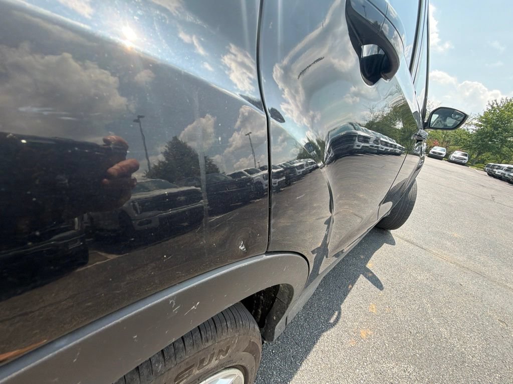 Used 2019 Ford Escape Titanium AWD/4WD image 20
