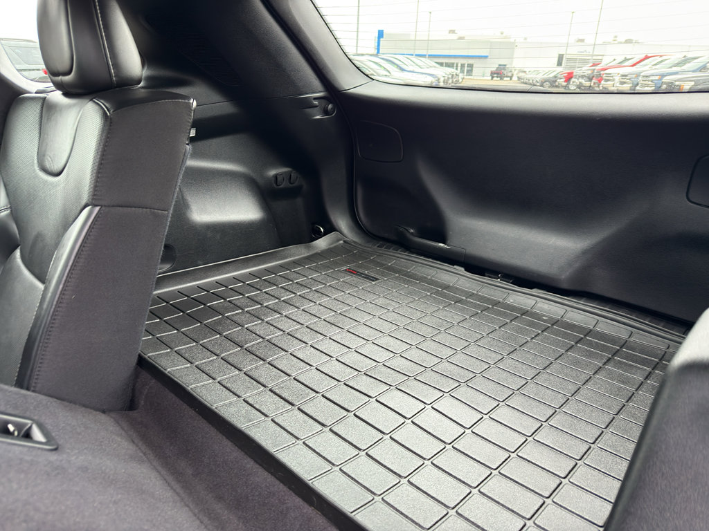 Used 2021 Jeep Cherokee Latitude Lux w/ Comfort/Convenience Group image 35