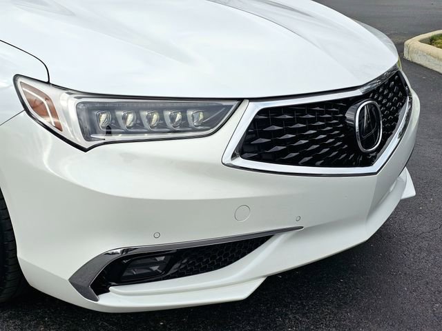 Used 2019 Acura TLX V6 SH-AWD w/ Advance Package image 3