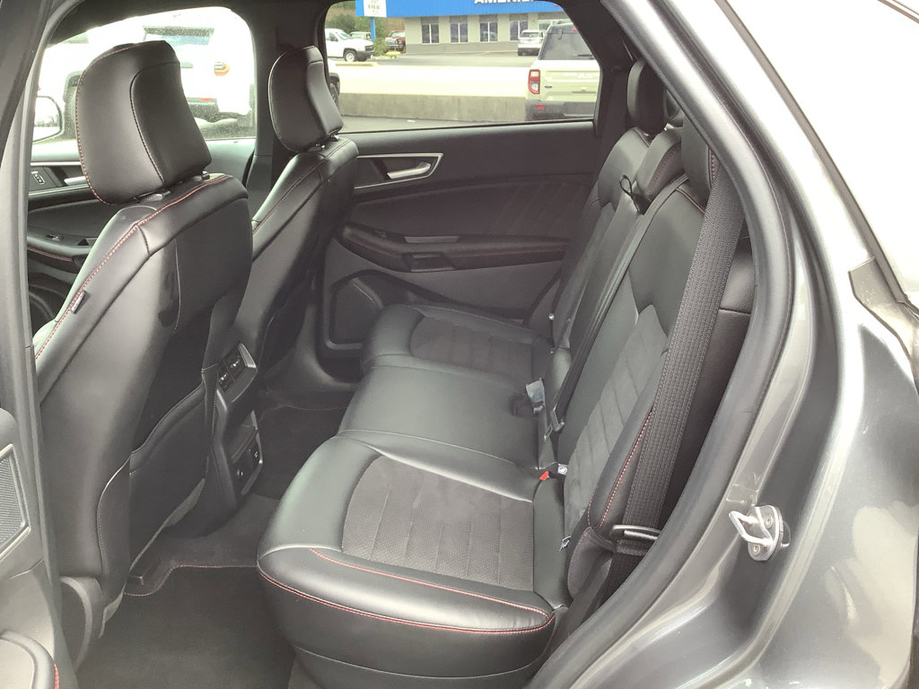 Used 2024 Ford Edge ST-Line image 9