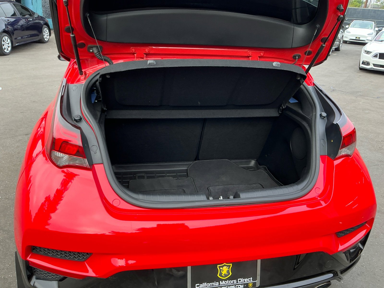 Used 2021 Hyundai Veloster N image 25