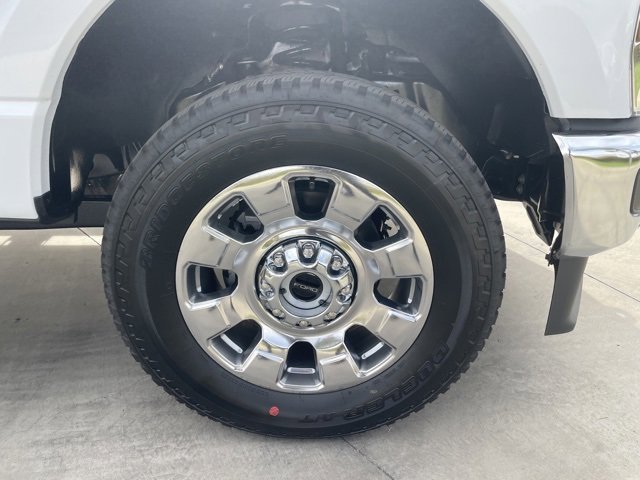 New 2026 Ford F250 Lariat w/ Lariat Premium Package image 32