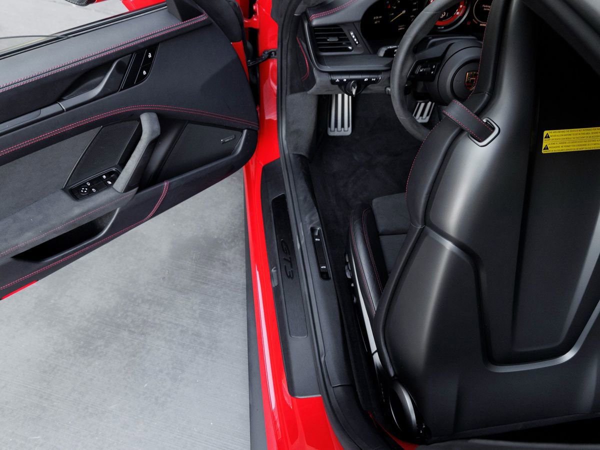 Certified 2024 Porsche 911 GT3 RWD image 22