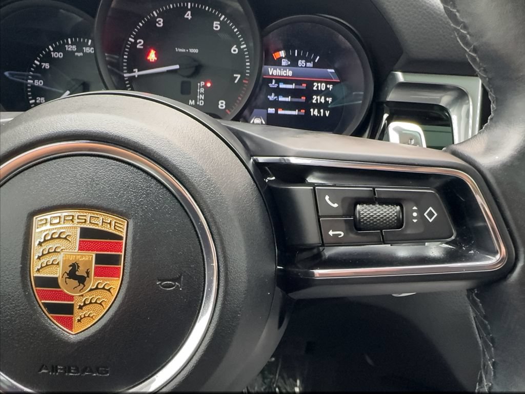 Used 2022 Porsche Macan AWD/4WD image 47